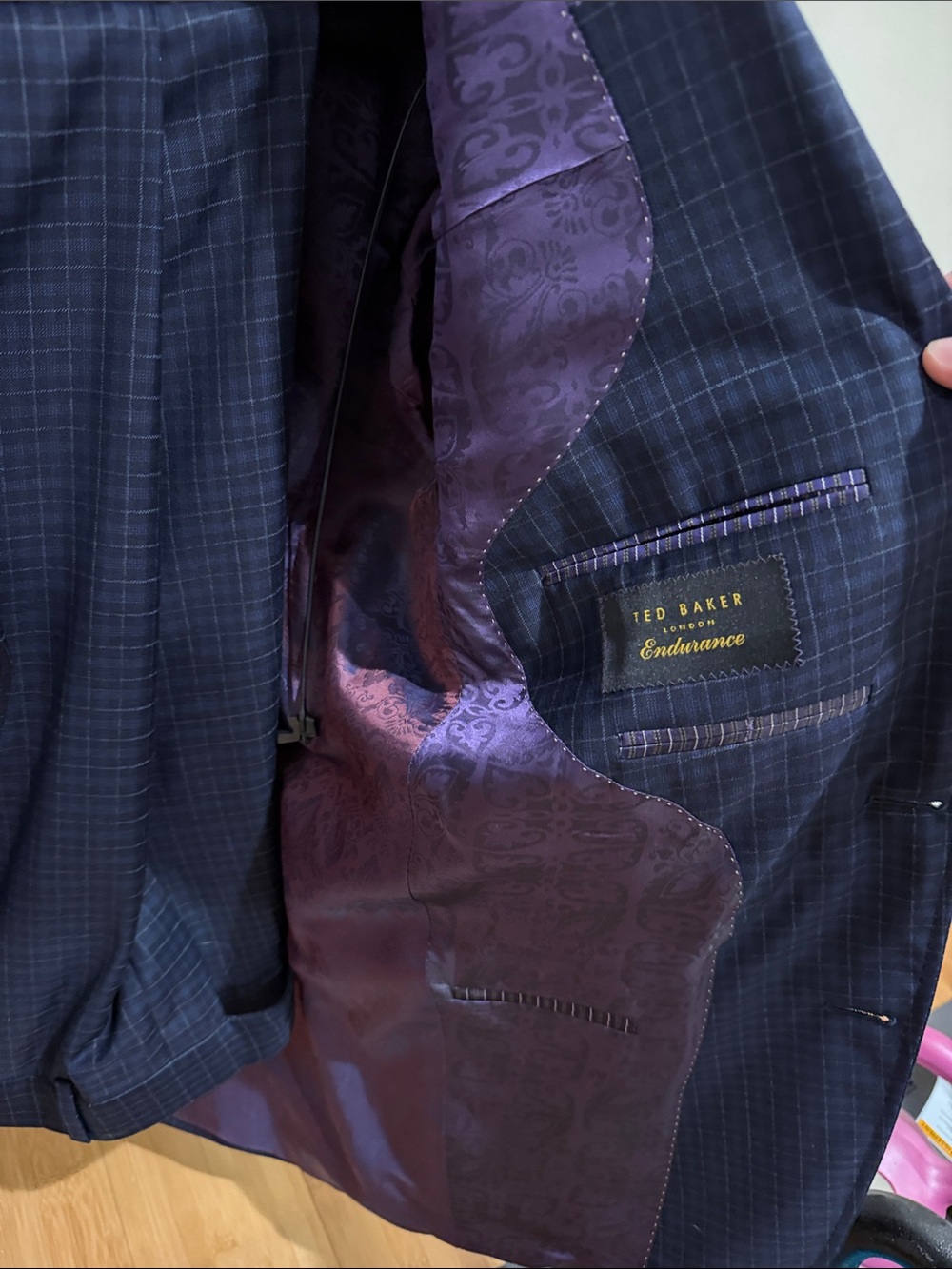 Ted Baker Men's Blue Windowpane suit size 40R. Pants fit size 32 - Picture 4 of 5